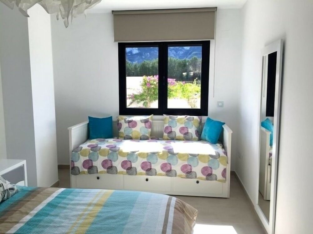 Фото 150 Tropicana Park