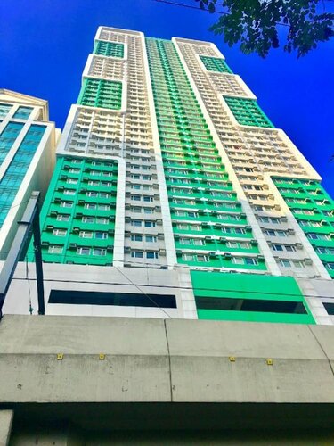 Гостиница Green Residences в Маниле