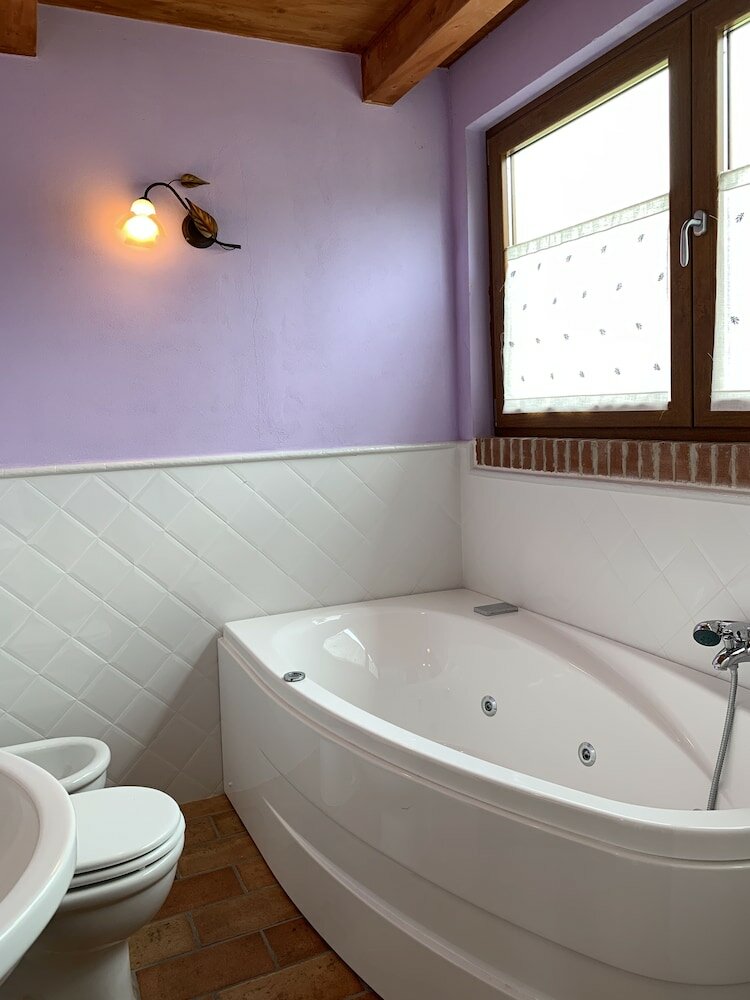 Фото Tenuta di Cascina Diavolo dei Boschi