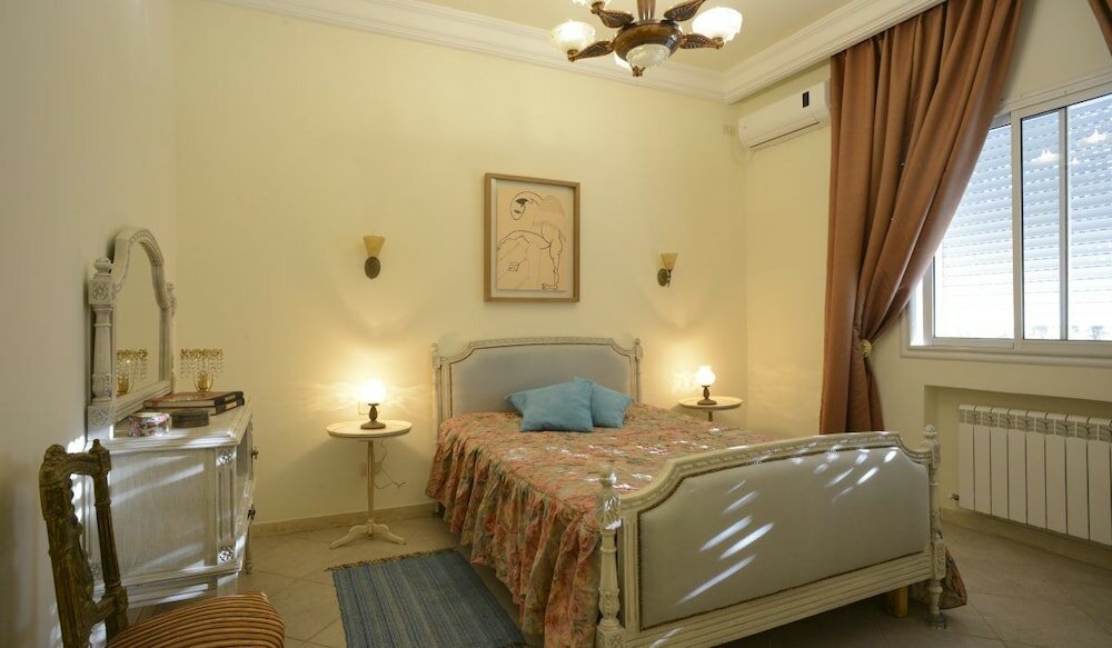 Фото Carthage Hill