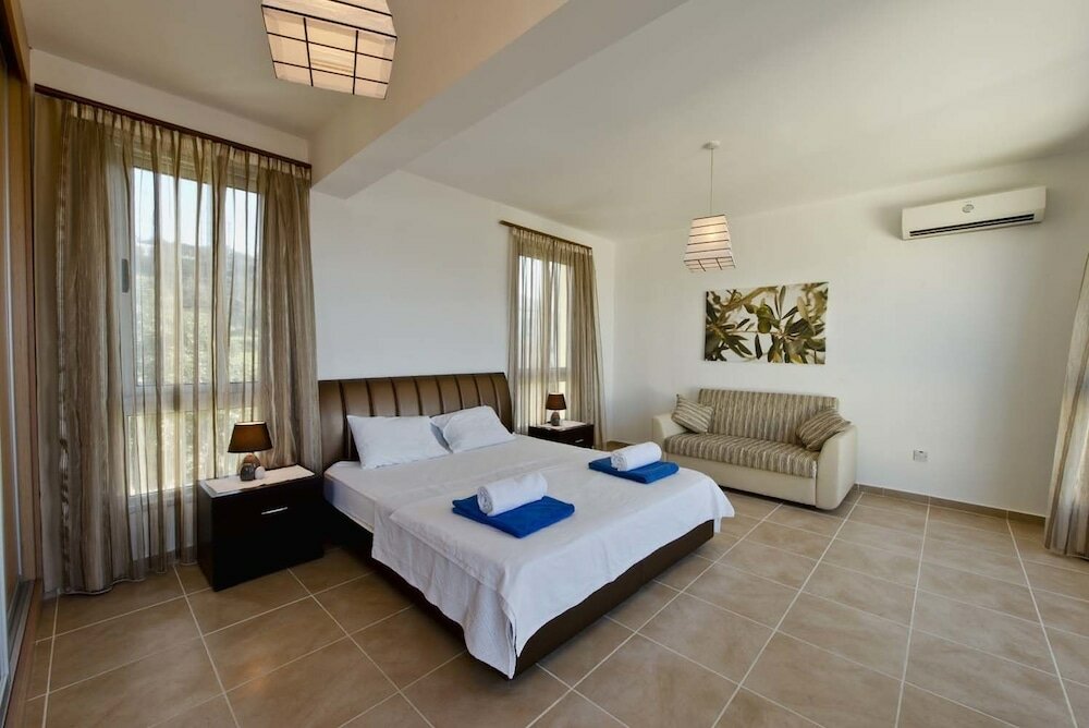 Фото Villa Sunny by Amy Villas