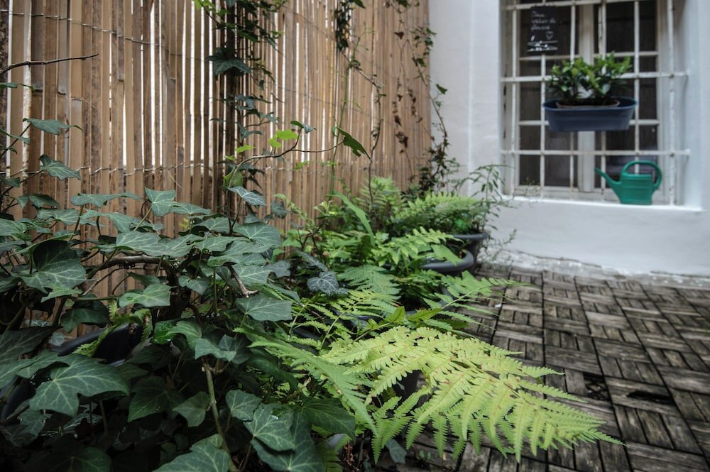 Фото Charles Bridge Hostel & Apartments