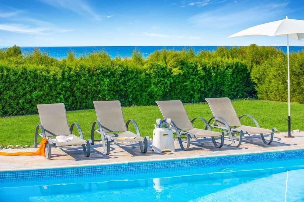 Фото Villa Dimitris Blue Bay