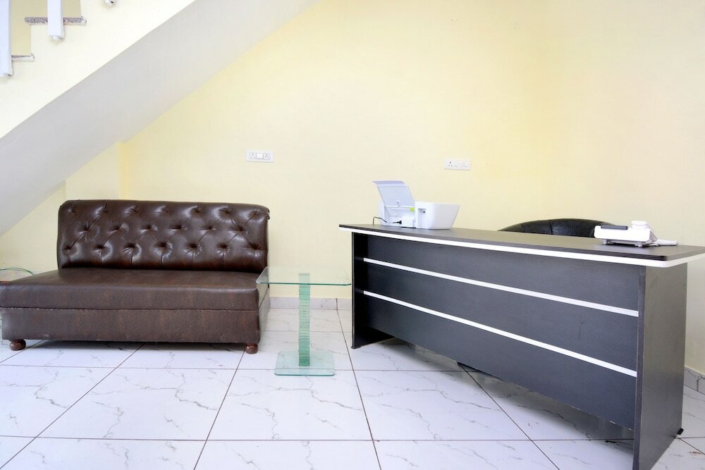 Фото Oyo 22993 Hotel Ozas Grand