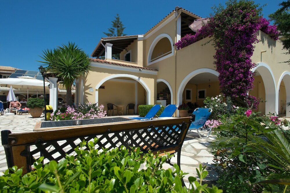 Фото Solaris Methea Villa Kassiopi Corfu