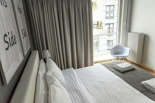 Penelope's Luxury Apartment