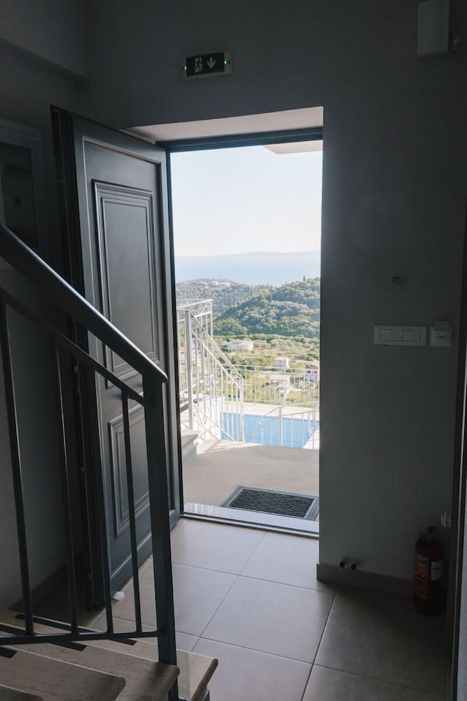 Фото Villa Mons & Mare