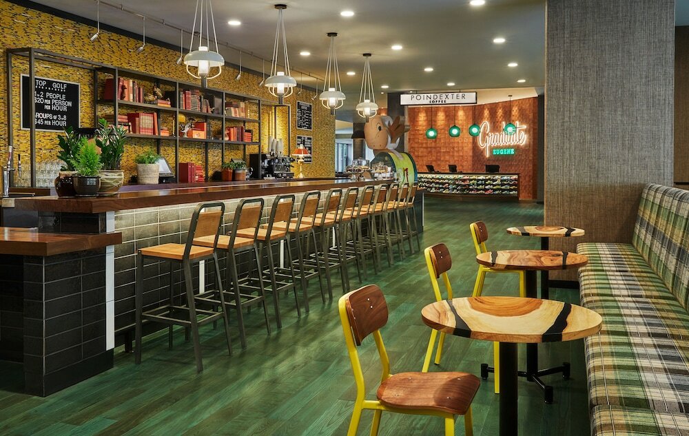 Фото Graduate Eugene