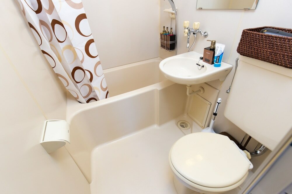 Фото Kagurazaka Retro Bar & Hotel