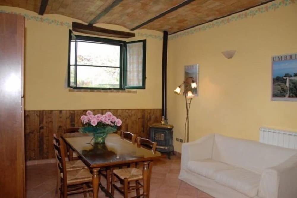 Фото Agriturismo Fonte Abellana