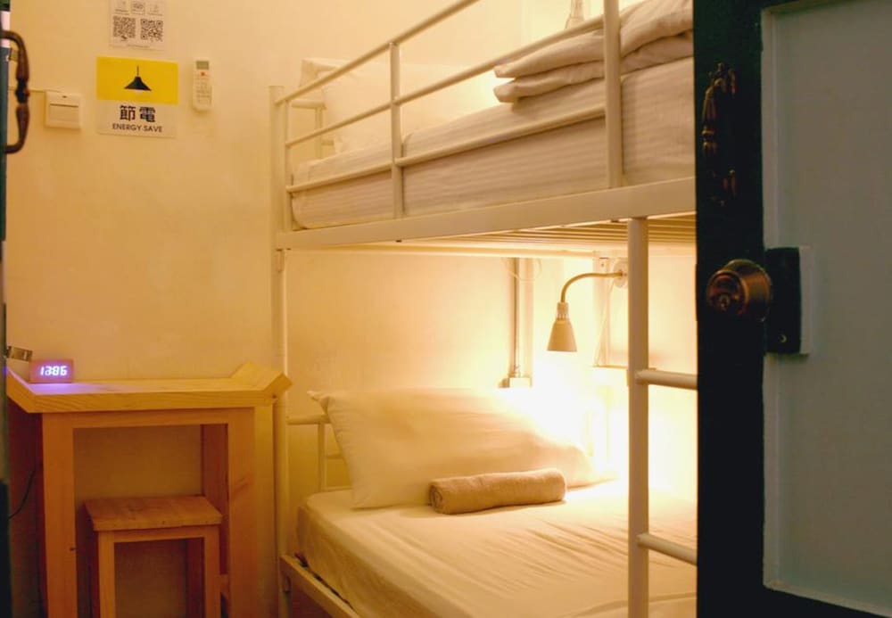 Фото T-Boutique Hostel