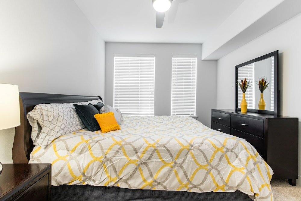 Фото Urbanlights at Legacy West