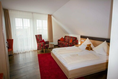 Гостиница Landhotel & Weingasthof Schwarzer Adler