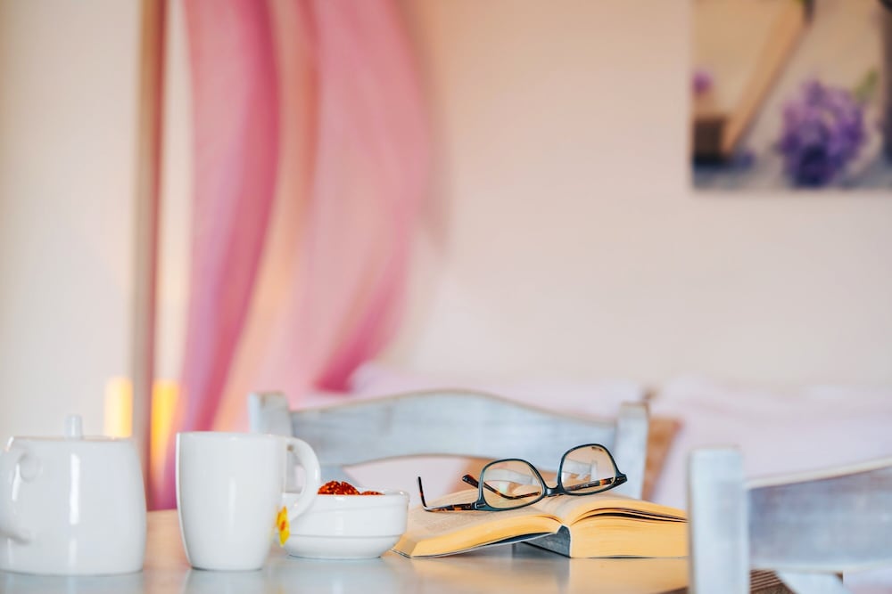 Фото Aelia Apartments & Suites