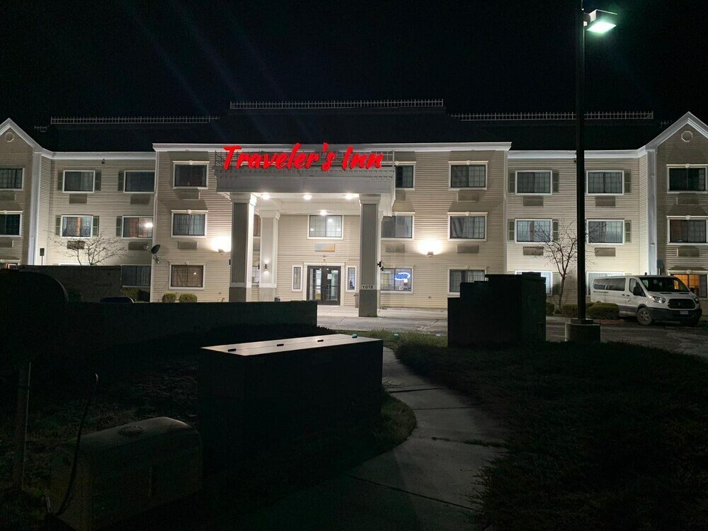 Фото Traveler's Inn