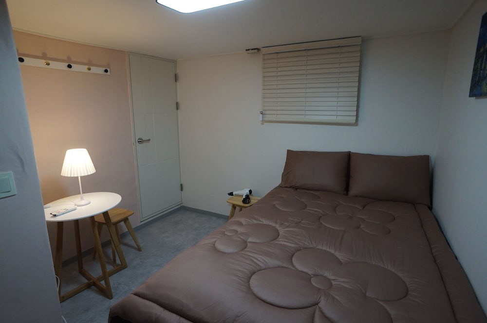 Фото Blue Mansion Guesthouse