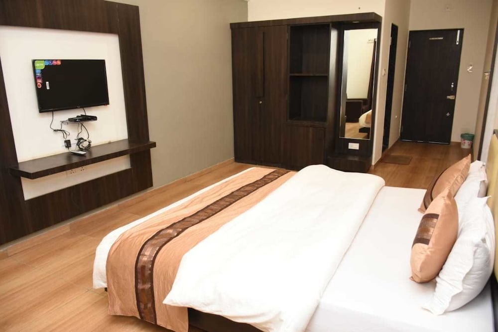 Фото Hotel Devang