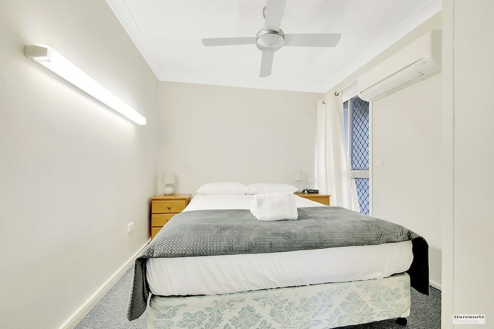 Фото Driftwood On The Beach