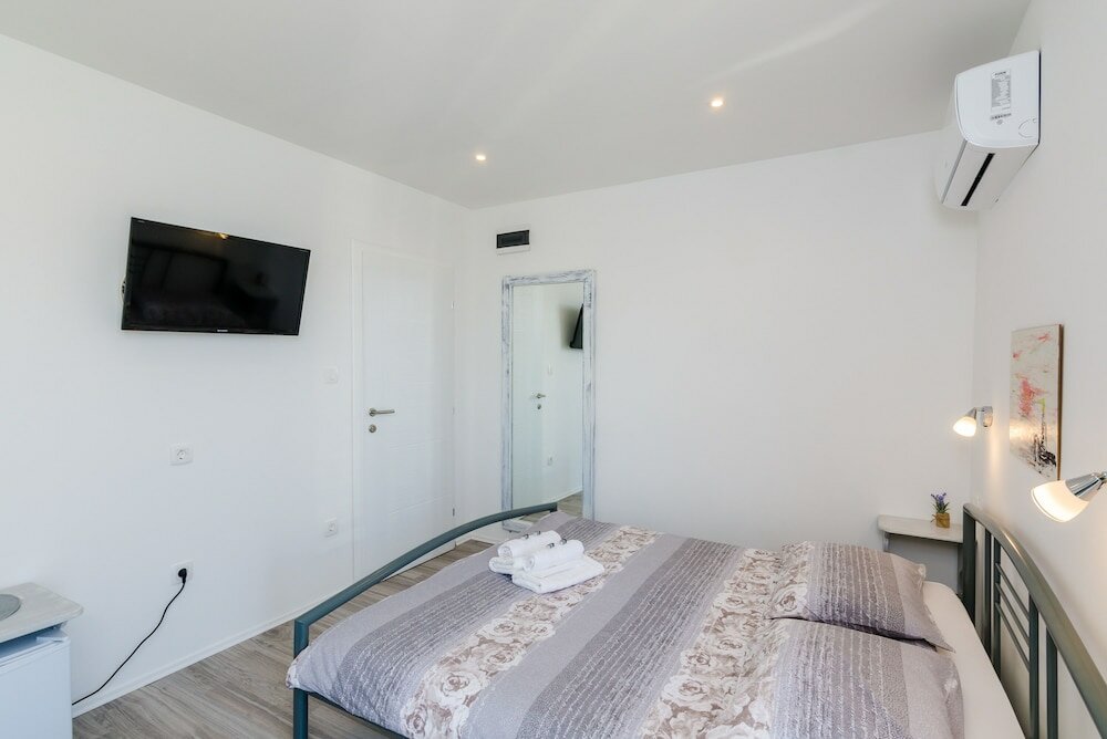 Фото Guest House Nikolina