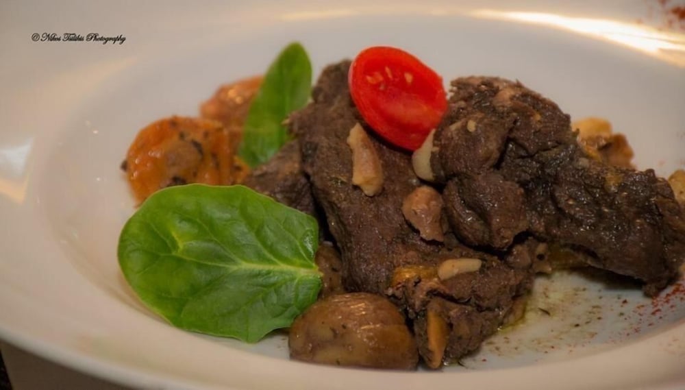 Фото Gefyri Hotel