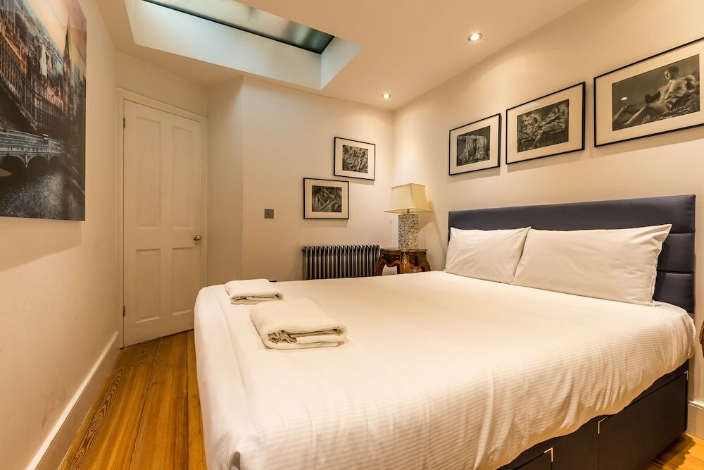 Фото Sherlocks Hidden Home