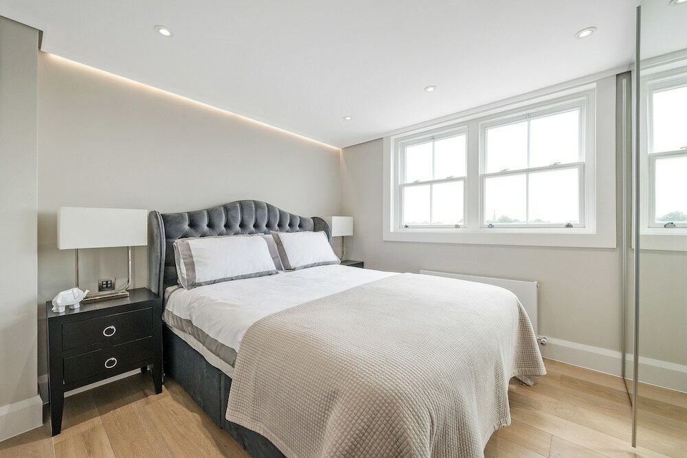 Фото Imperial XIII