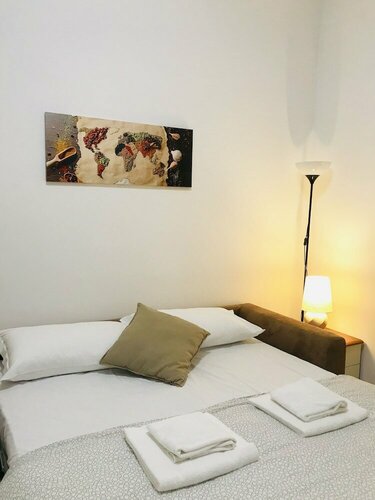 Гостиница Colosseo & Colle Oppio Charming Apartment в Риме