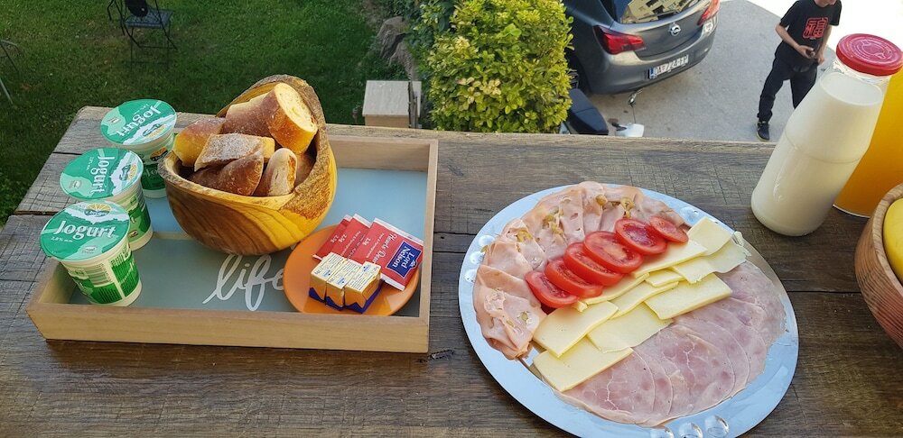 Фото Apartment Trumbic