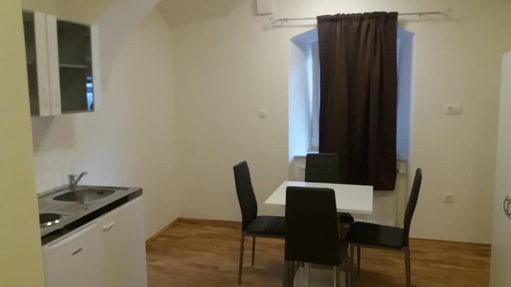 Фото Central Antique Apartments