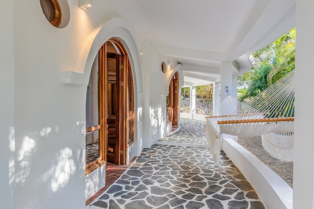 Фото Nosara Beach Hotel