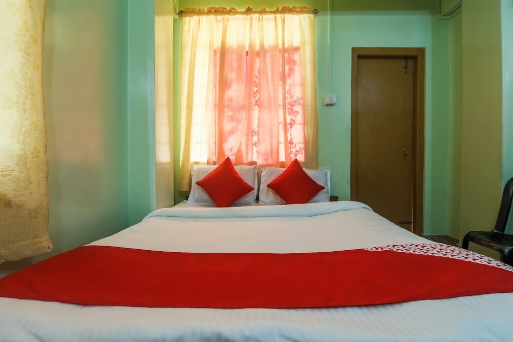 Фото Oyo 18330 Stay At Jo's Guest House