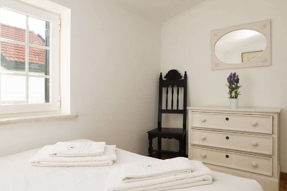 Фото Cushy Apartment with garden in Estoril