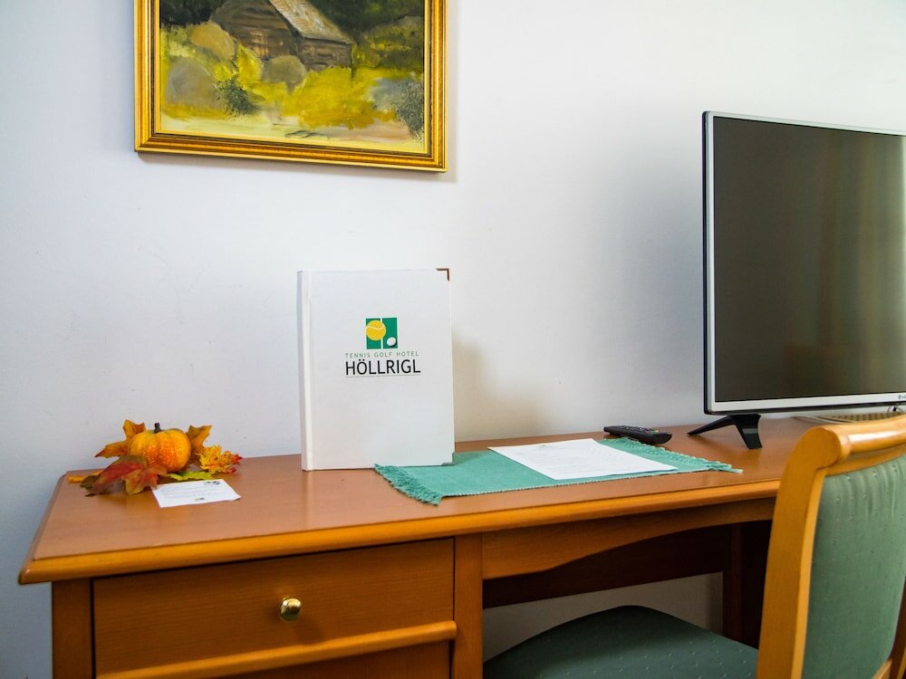 Фото Tennis & Golf Hotel Höllrigl