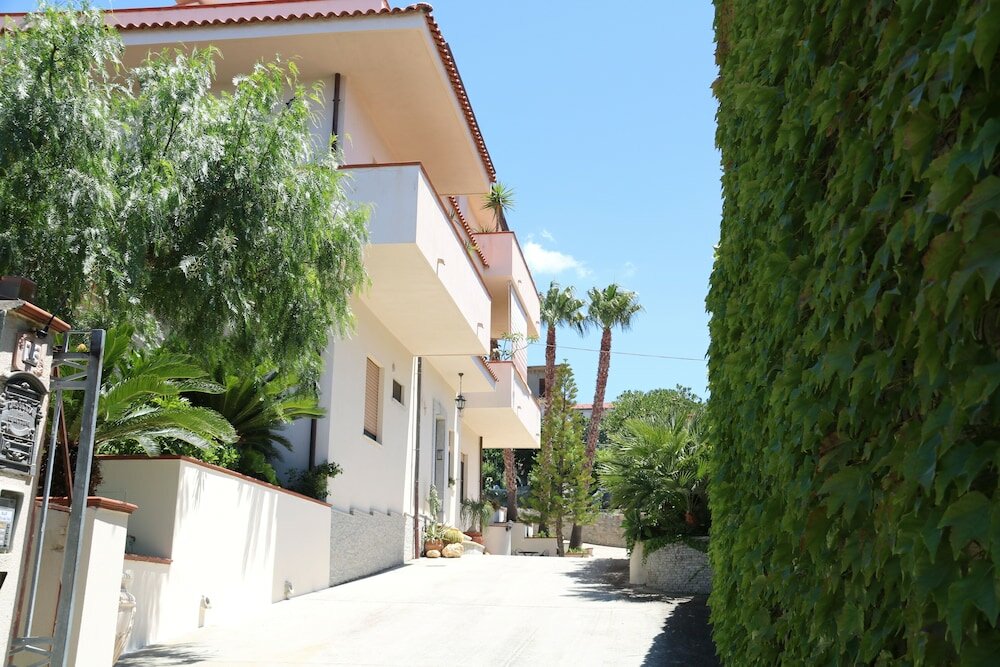 Фото B&b La Piccola Oasi