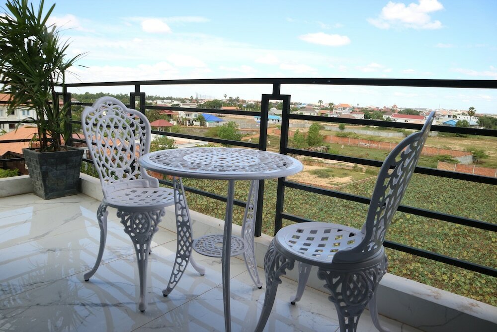 Фото Ly Residence Suite & Apartment