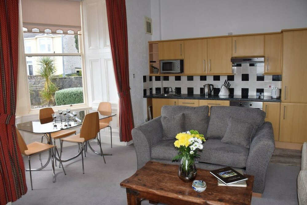 Фото One Marine Place