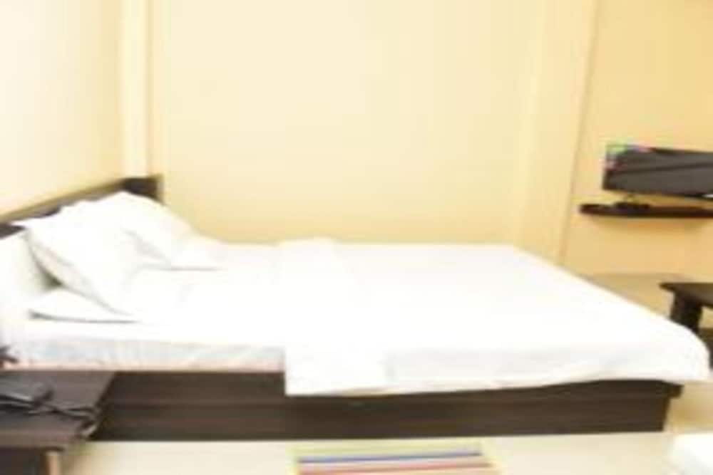 Фото Hotel Fun N Food