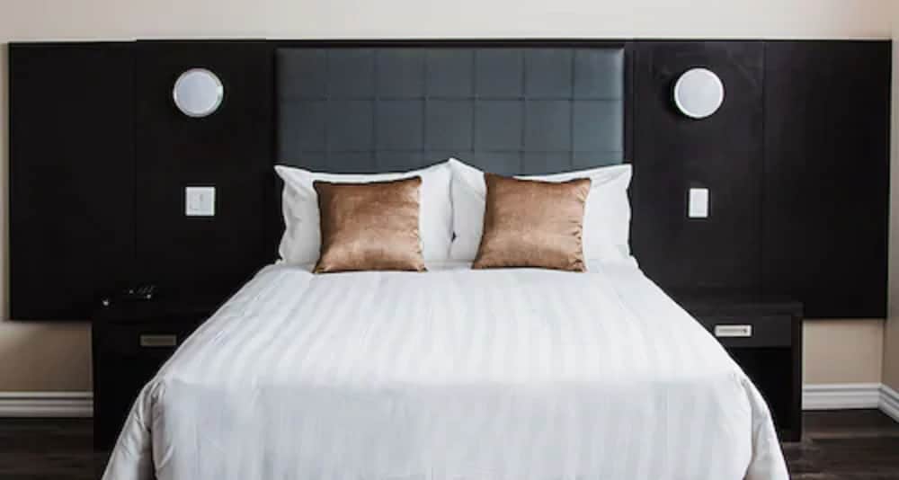 Фото Hotel Montreal Metropolitain, Bw Premier Collection