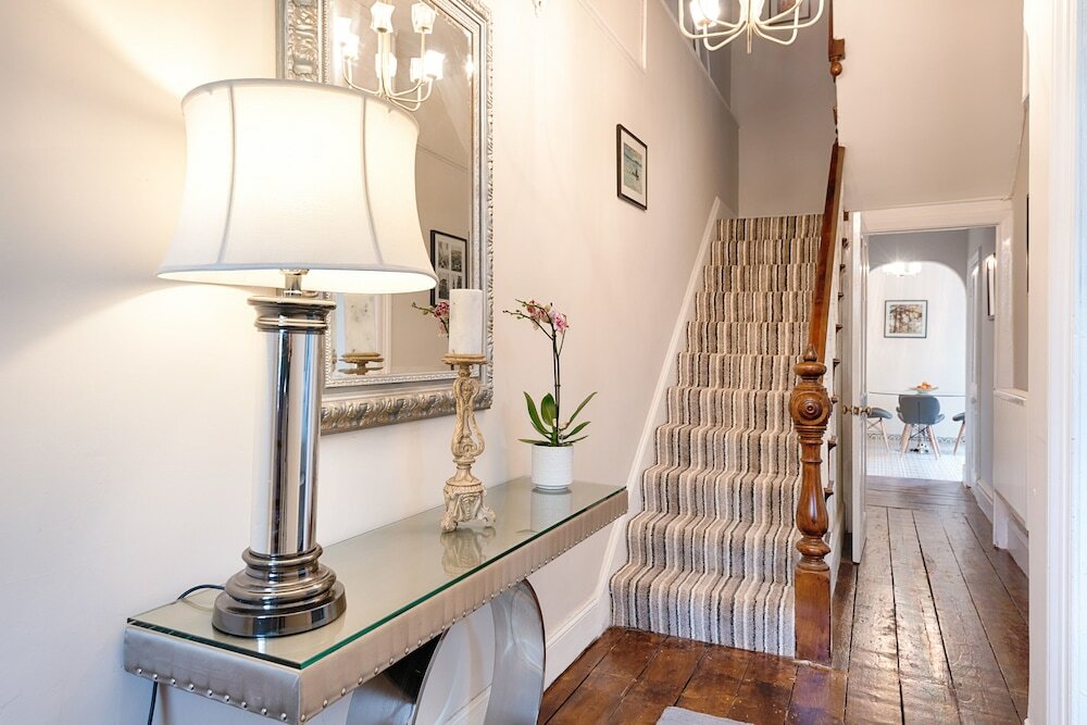 Фото Willows-Cardiff Guest House