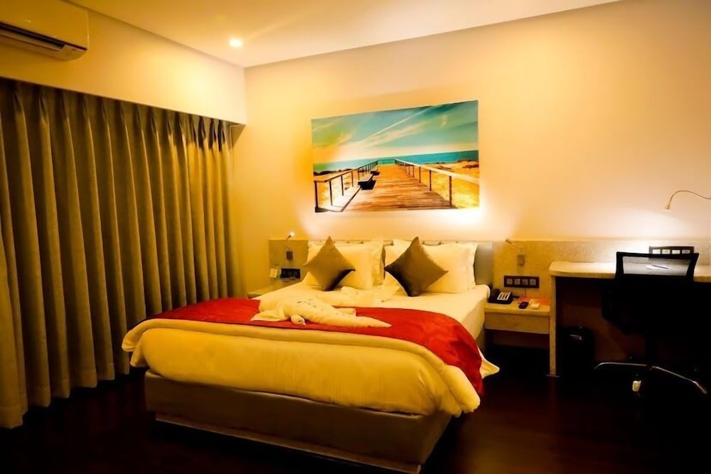 Фото Kyriad Hotel Nashik