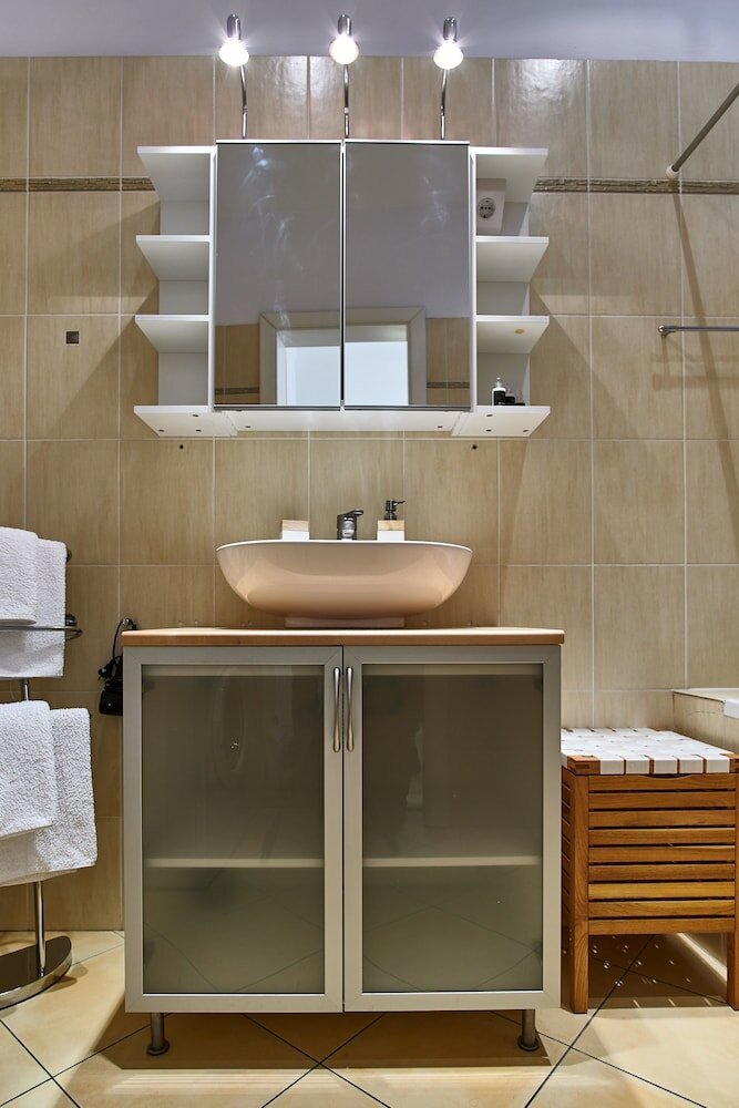 Фото Old Town Square Royal Apartment