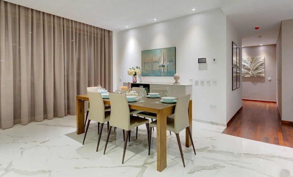 Фото Super Luxury Apartment in Tigne Point, Amazing Sea Views