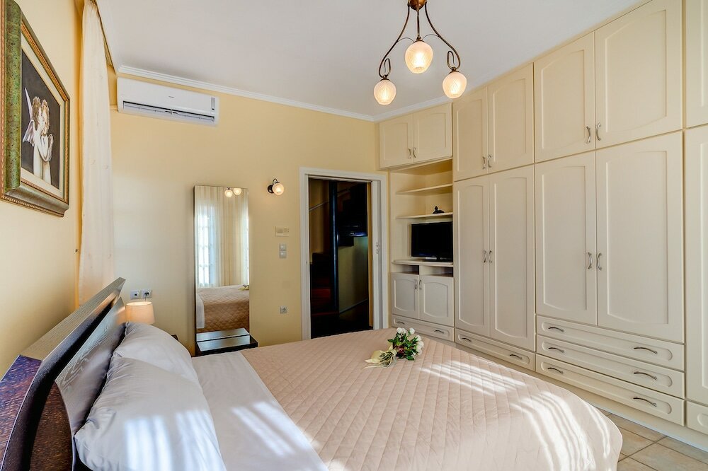 Фото Casa di Elena Venetian Old Town Home