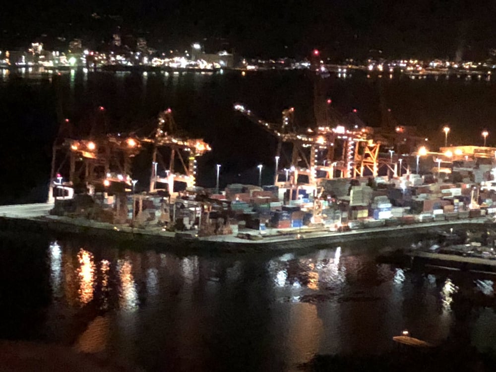 Фото Cozy Bedrooms Guest House