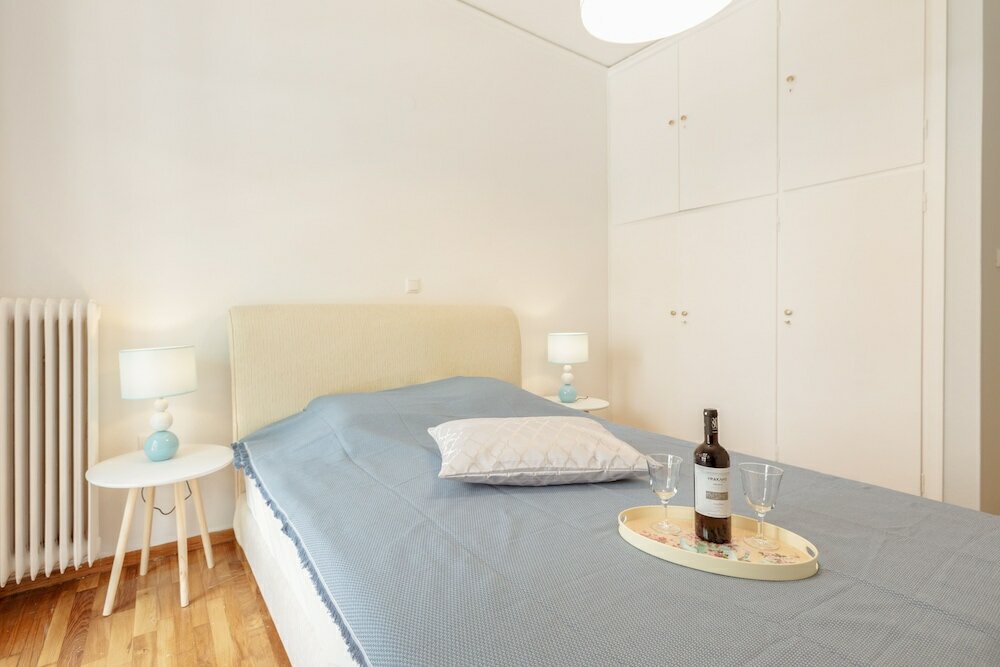 Фото Cozy Flat in hip Koukaki