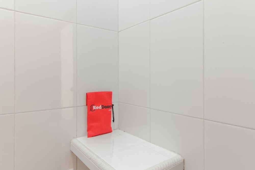 Фото KoolKost Syariah near Ayani Mega Mall Pontianak