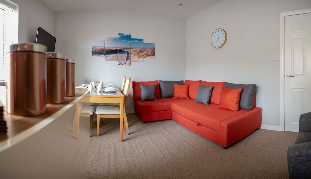 Фото Sea Road Apartments