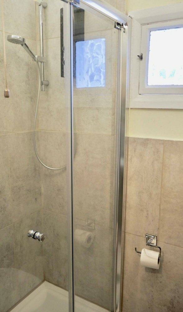 Фото Cosy Studio in the Heart of Trendy Kemptown