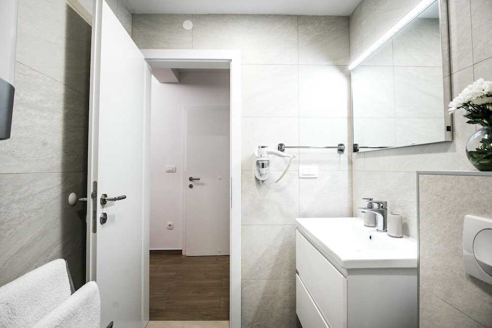 Фото Dubrovnik Spectrum Rooms