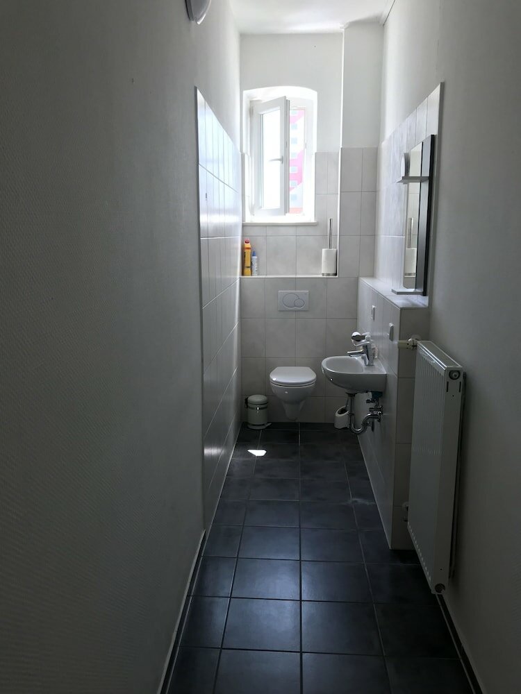 Фото Monteurzimmer Göppingen - Hostel